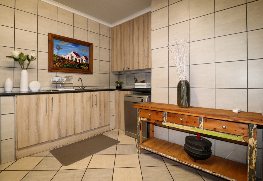 3 Bedroom Property for Sale in Flamwood North West